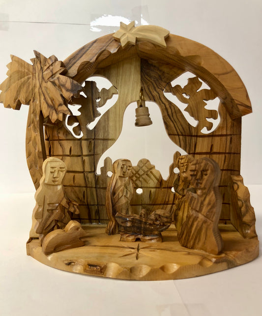 Olive wood nativity (medium)