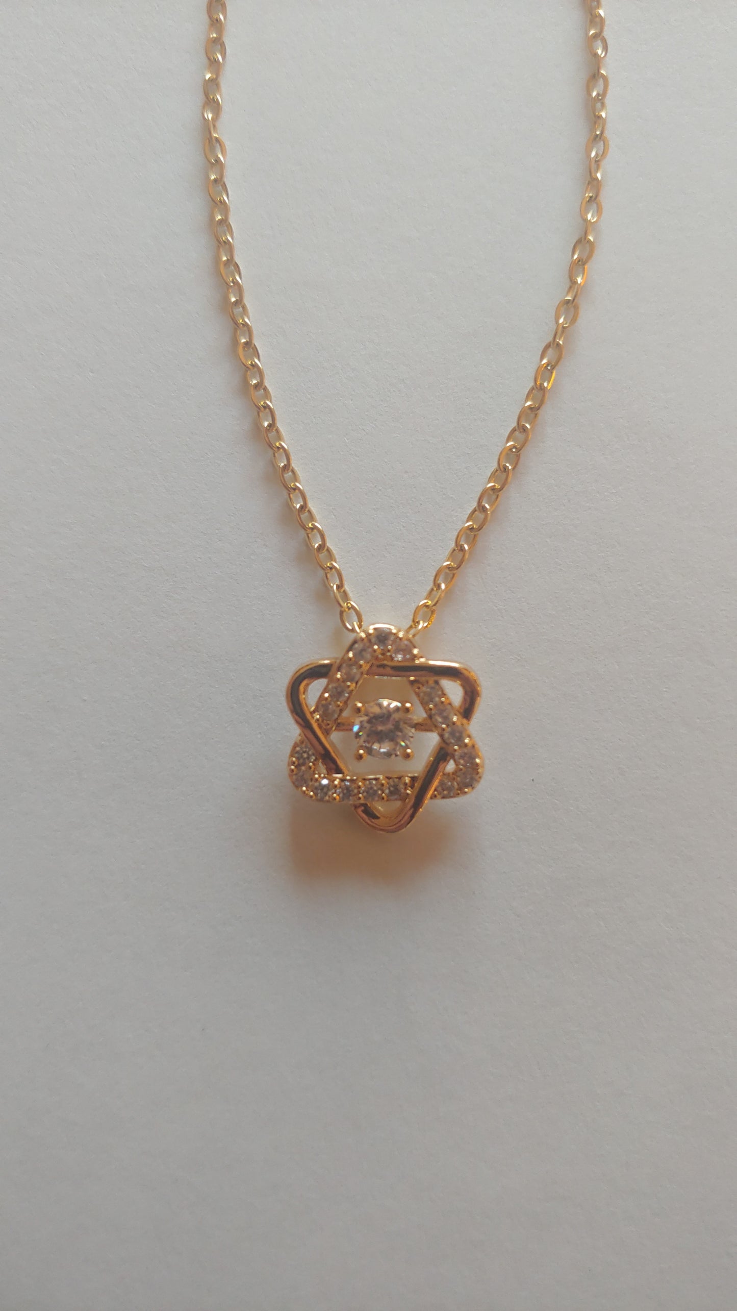 Star of David dainty Necklace - zircon / Gold tone