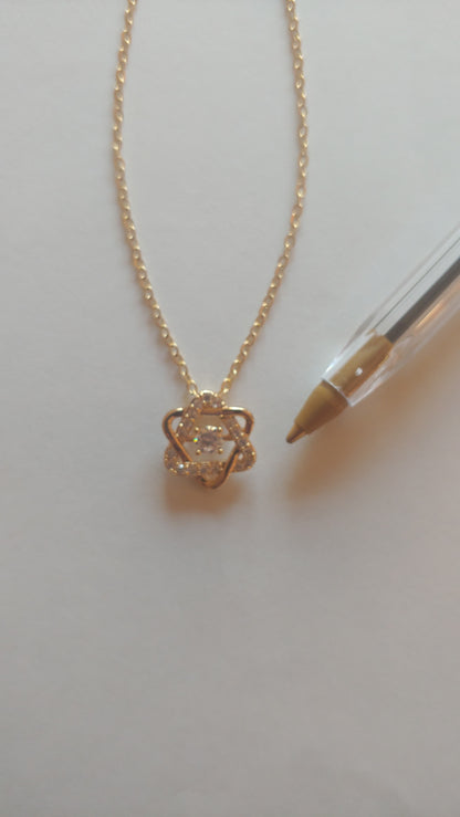 Star of David dainty Necklace - zircon / Gold tone