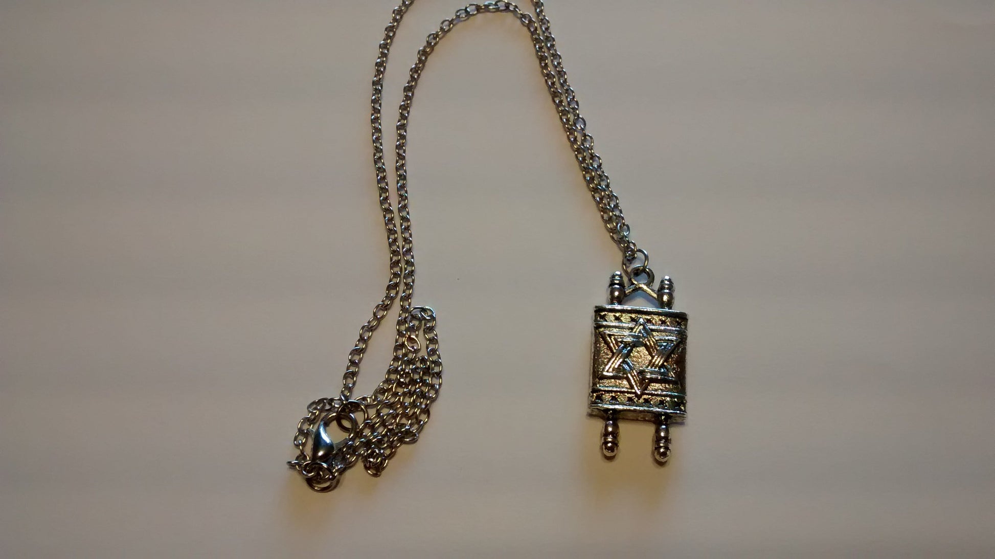Torah Scroll Necklace - Rock of Israel 